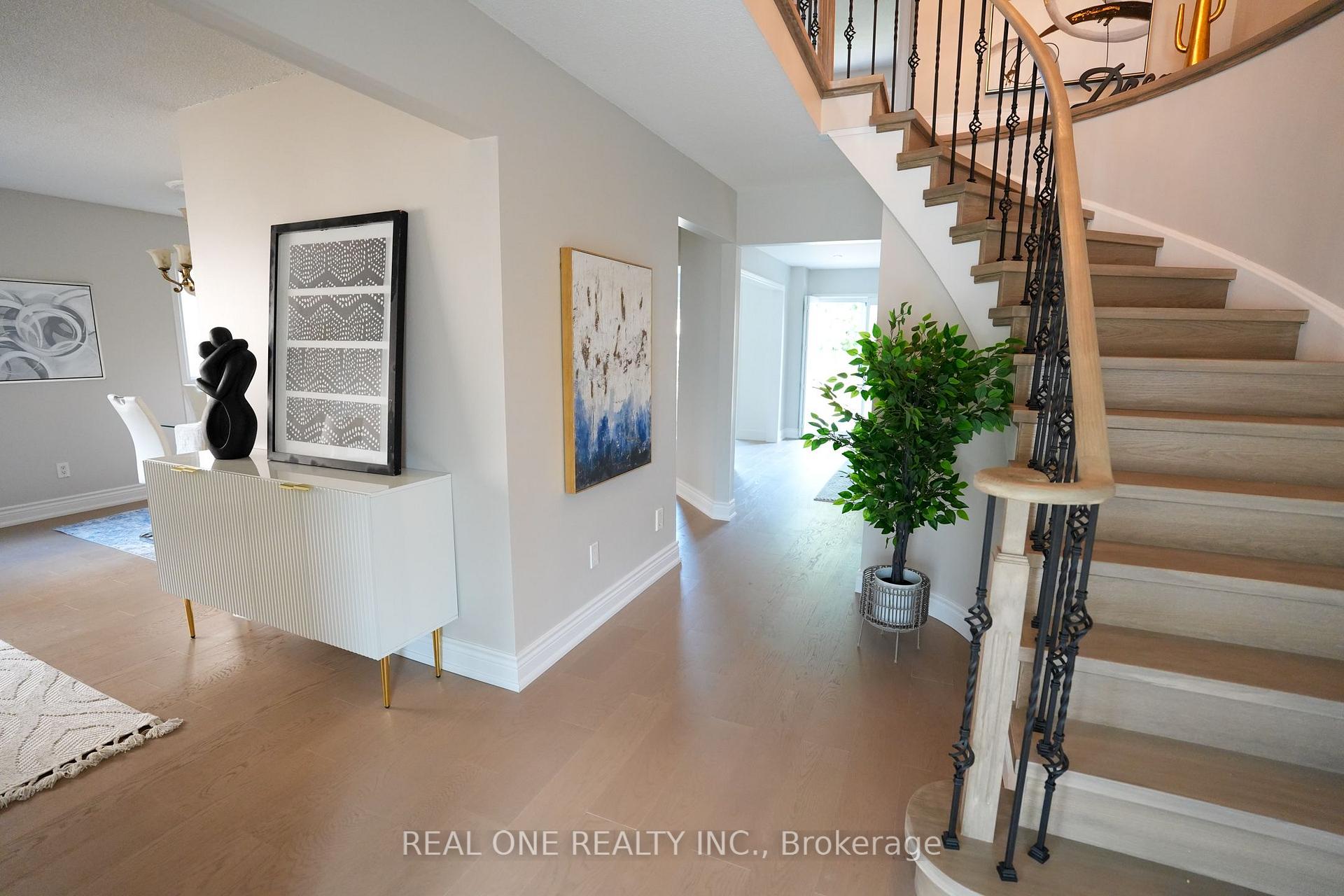 Photo 41 of 476 Bud Gregory Boulevard, Mississauga, Hurontario — HOMEH