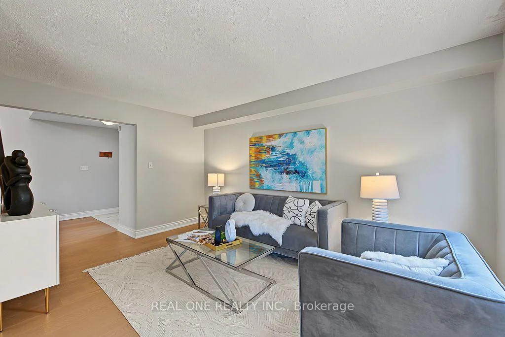 Photo 18 of 476 Bud Gregory Boulevard, Mississauga, Hurontario — HOMEH