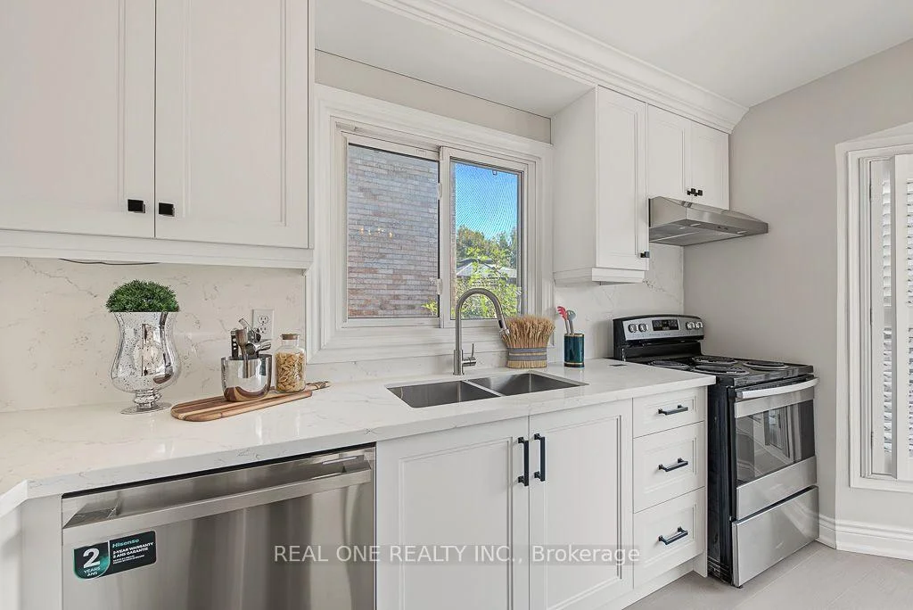 Photo 32 of 476 Bud Gregory Boulevard, Mississauga, Hurontario — HOMEH
