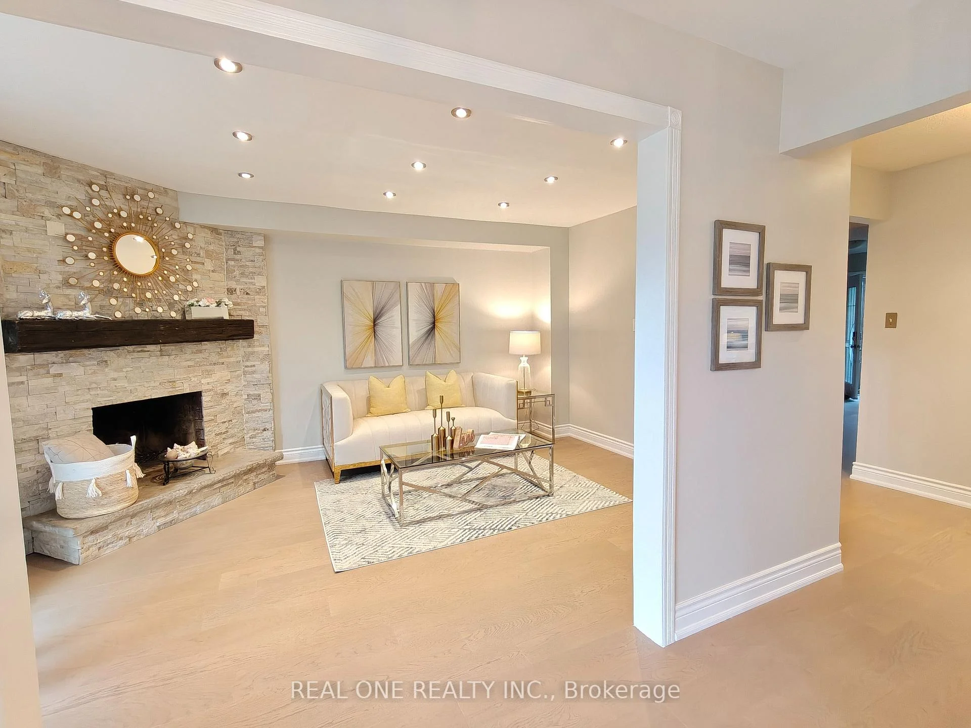 Photo 67 of 476 Bud Gregory Boulevard, Mississauga, Hurontario — HOMEH