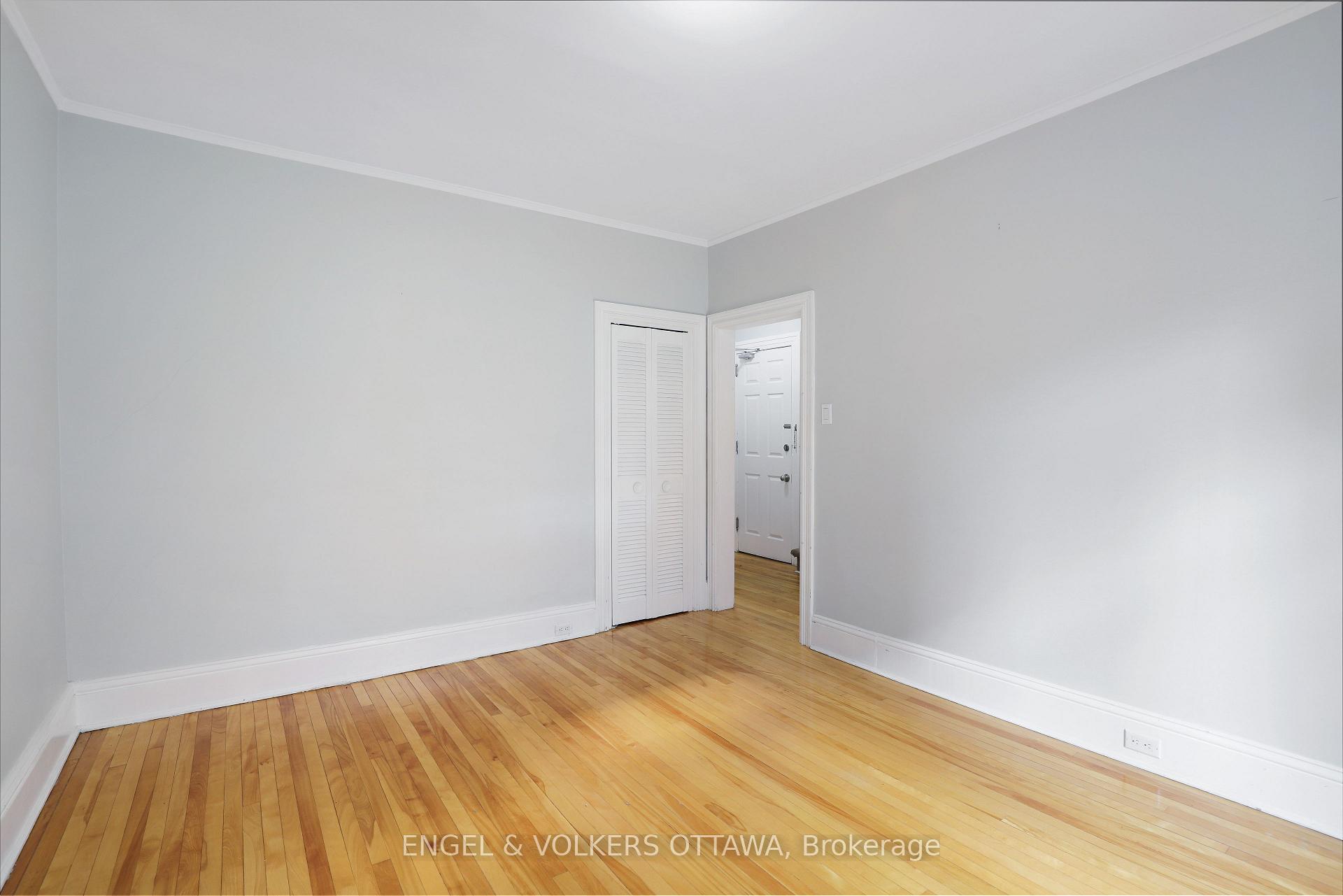 Photo 3 of Unit 2, 29 Argyle Avenue, Ottawa, Ottawa Centre/Golden Triangle — HOMEH