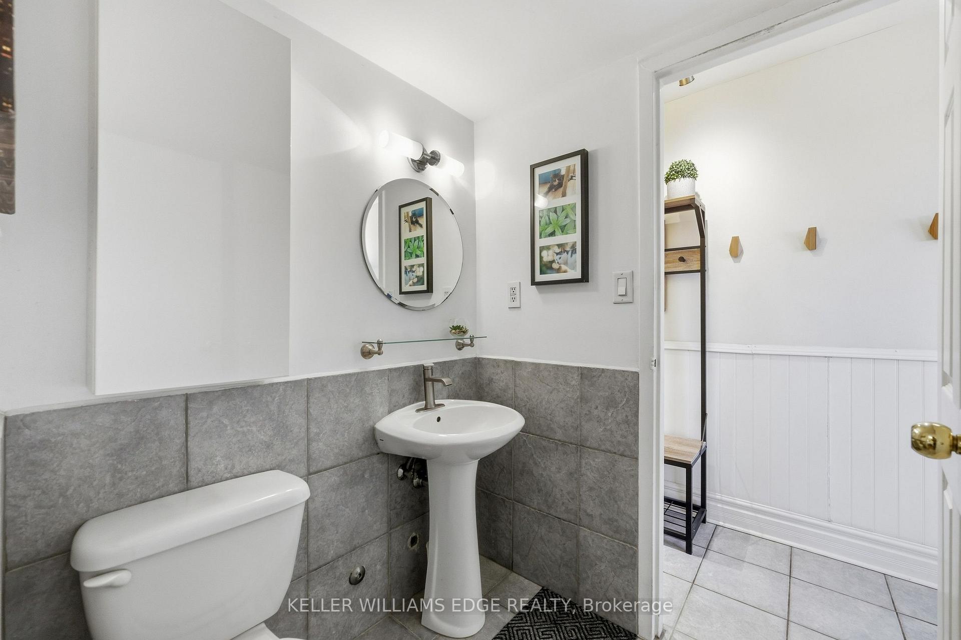 Photo 10 of Unit 704, 101 Queen Street S, Hamilton, Dundurn — HOMEH