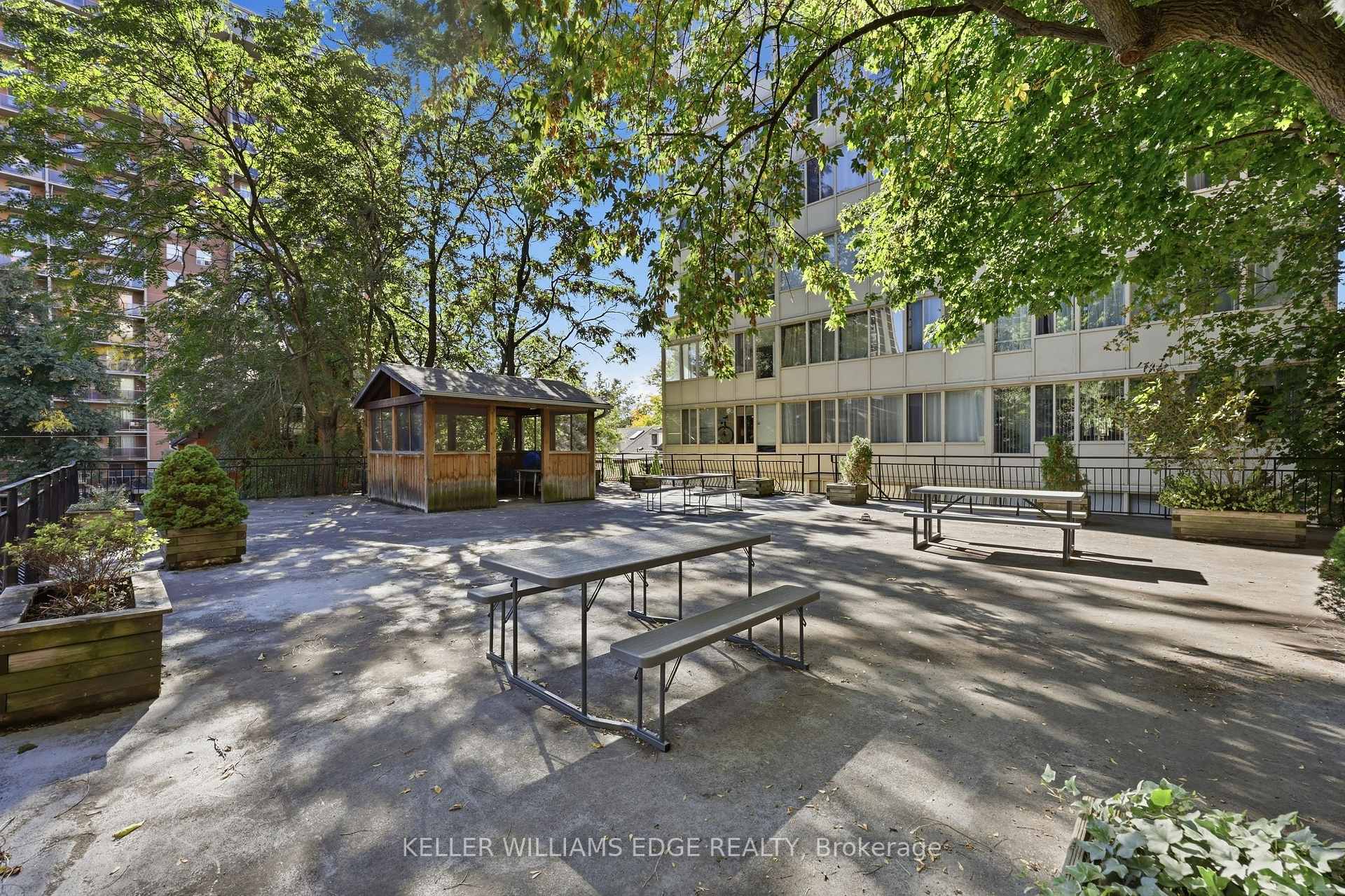 Photo 13 of Unit 704, 101 Queen Street S, Hamilton, Dundurn — HOMEH