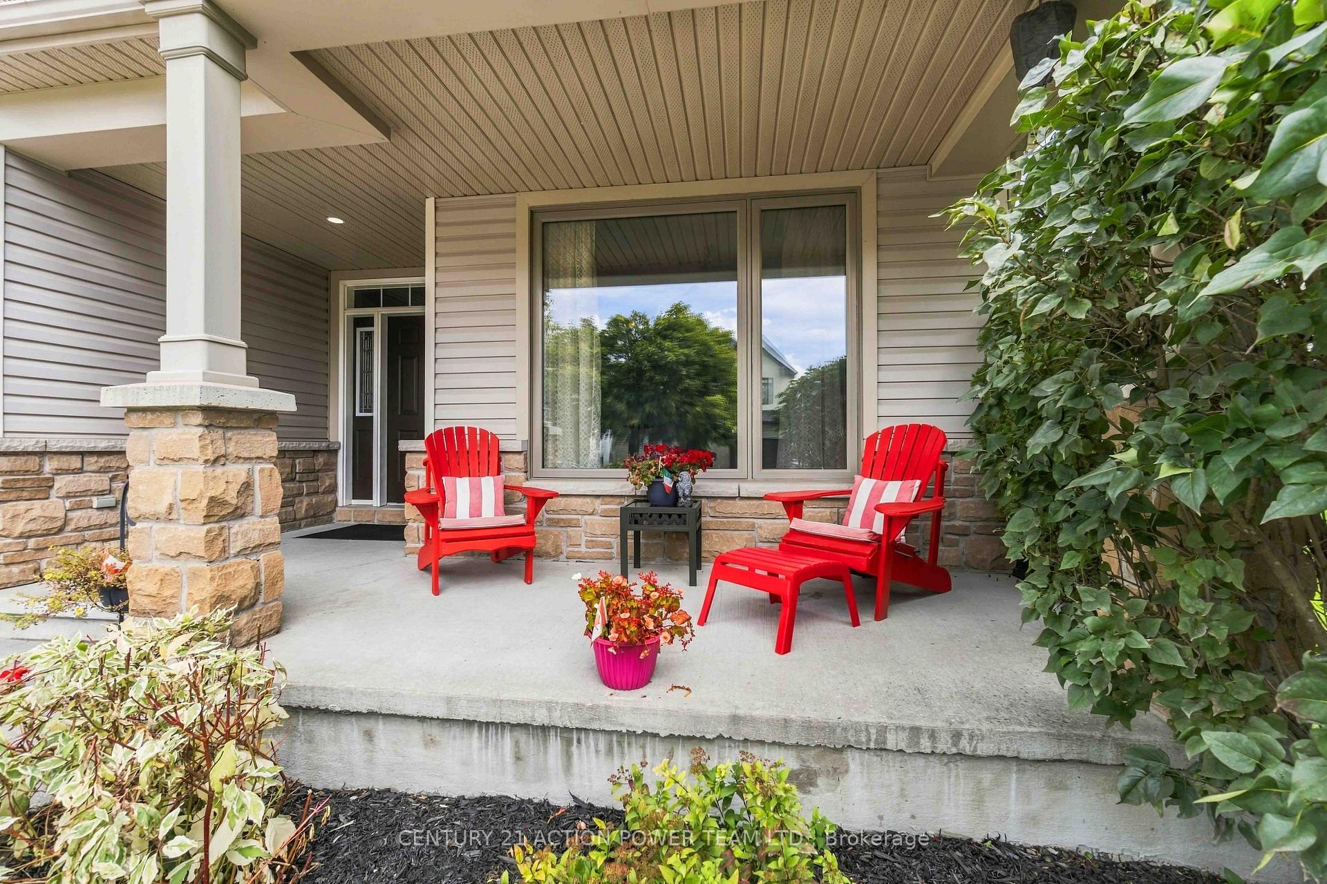 Photo 5 of 83 Blackshire Circle, Ottawa, Barrhaven - Stonebridge — HOMEH