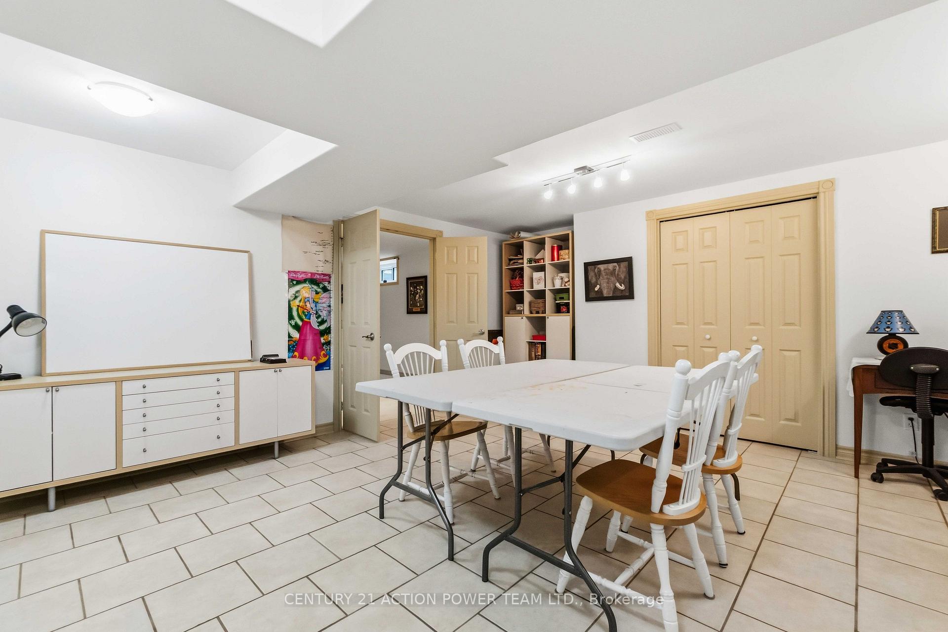 Photo 55 of 83 Blackshire Circle, Ottawa, Barrhaven - Stonebridge — HOMEH