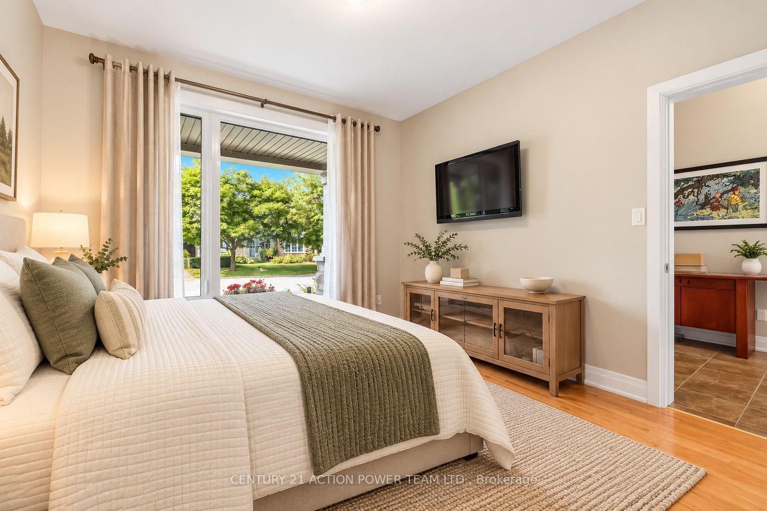 Photo 25 of 83 Blackshire Circle, Ottawa, Barrhaven - Stonebridge — HOMEH
