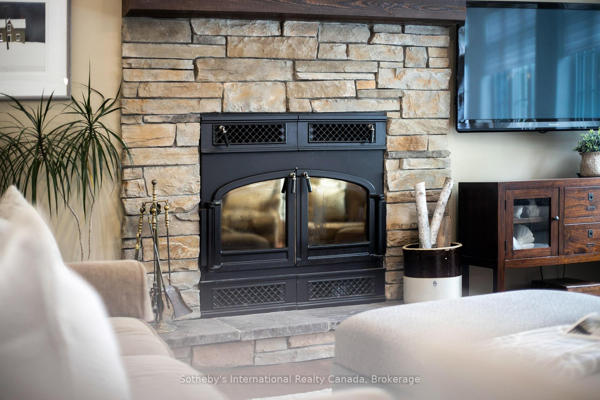 Photo 6 of 118 Landry Lane, Blue Mountains — HOMEH