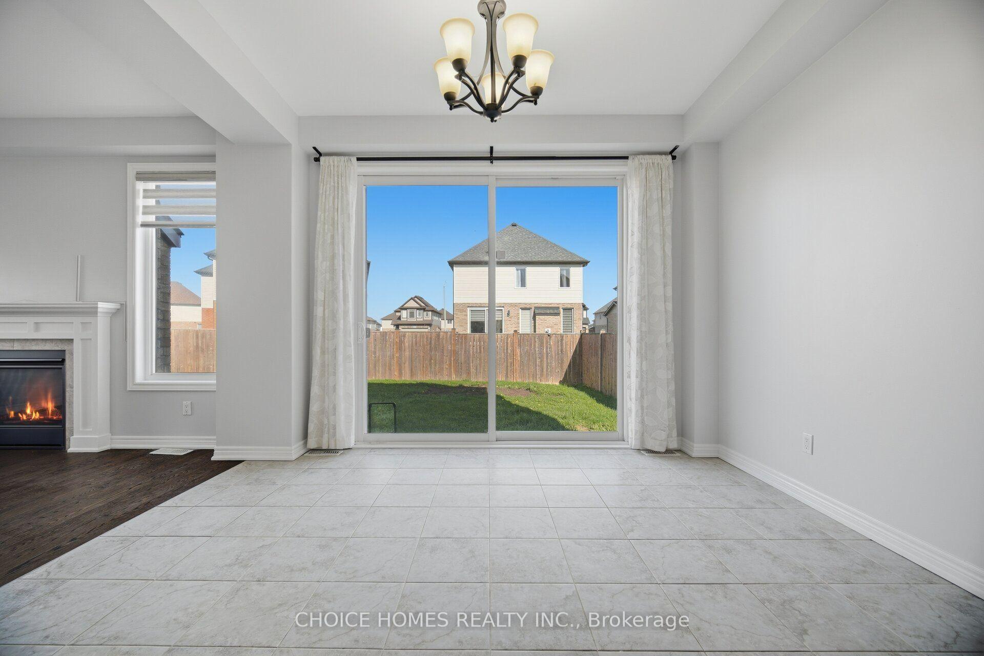 Photo 17 of 6634 Sam Iorfida Drive, Niagara Falls, Oldfield — HOMEH