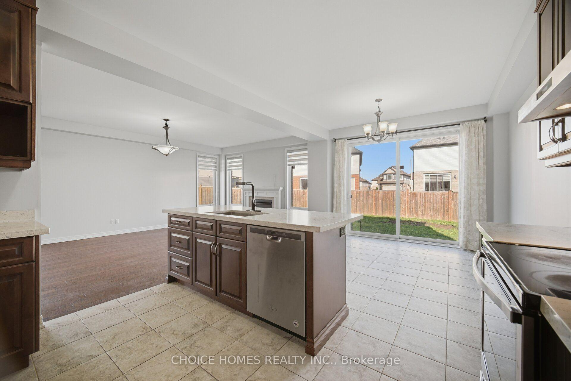 Photo 19 of 6634 Sam Iorfida Drive, Niagara Falls, Oldfield — HOMEH