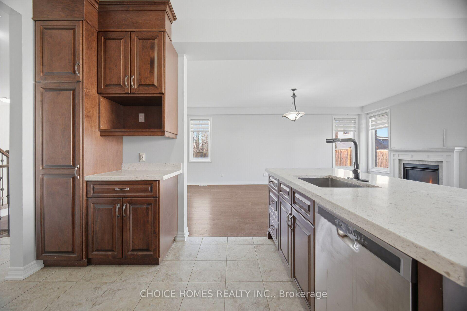 Photo 22 of 6634 Sam Iorfida Drive, Niagara Falls, Oldfield — HOMEH
