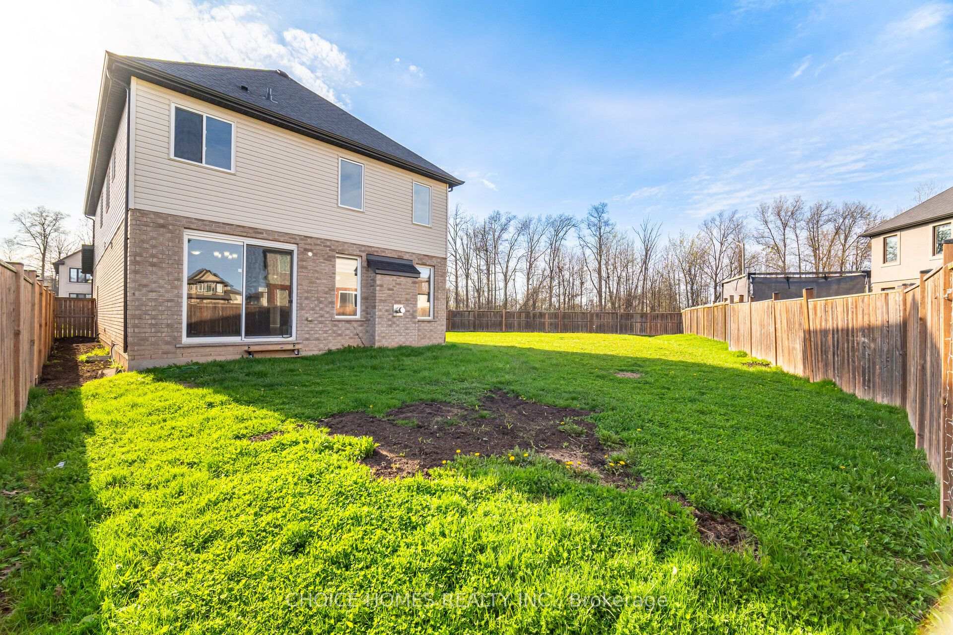 Photo 47 of 6634 Sam Iorfida Drive, Niagara Falls, Oldfield — HOMEH