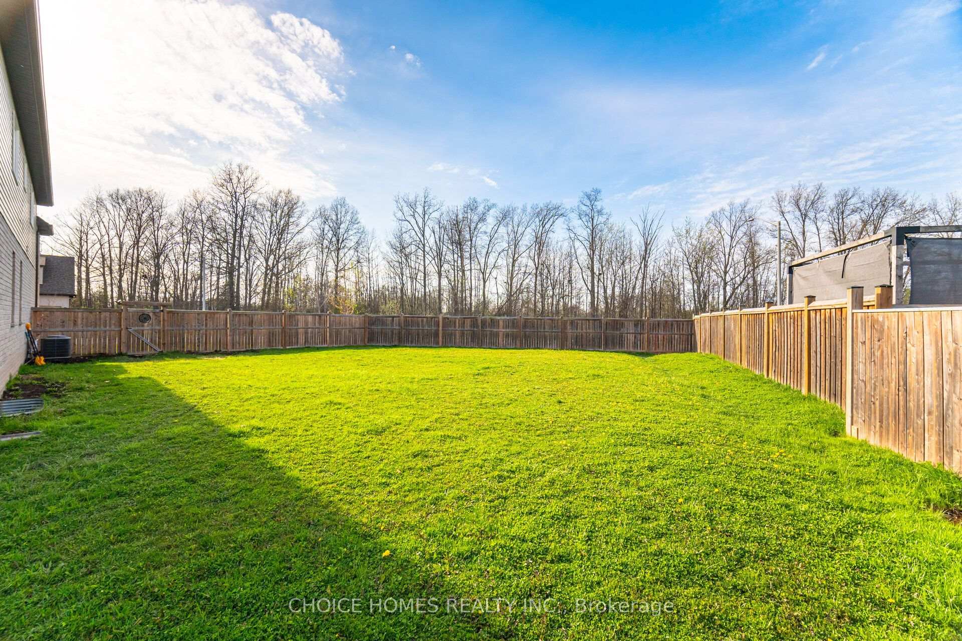 Photo 48 of 6634 Sam Iorfida Drive, Niagara Falls, Oldfield — HOMEH