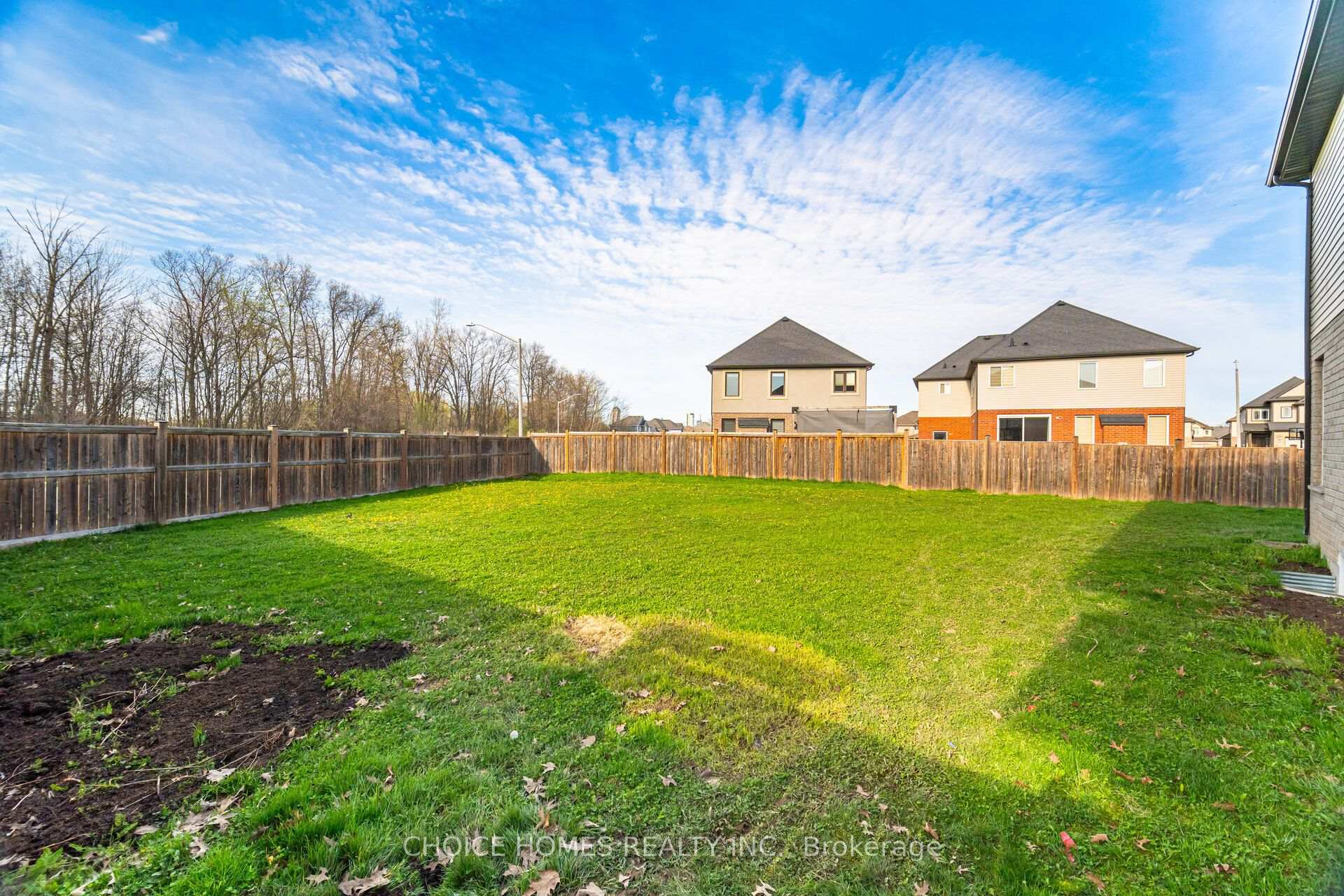 Photo 49 of 6634 Sam Iorfida Drive, Niagara Falls, Oldfield — HOMEH