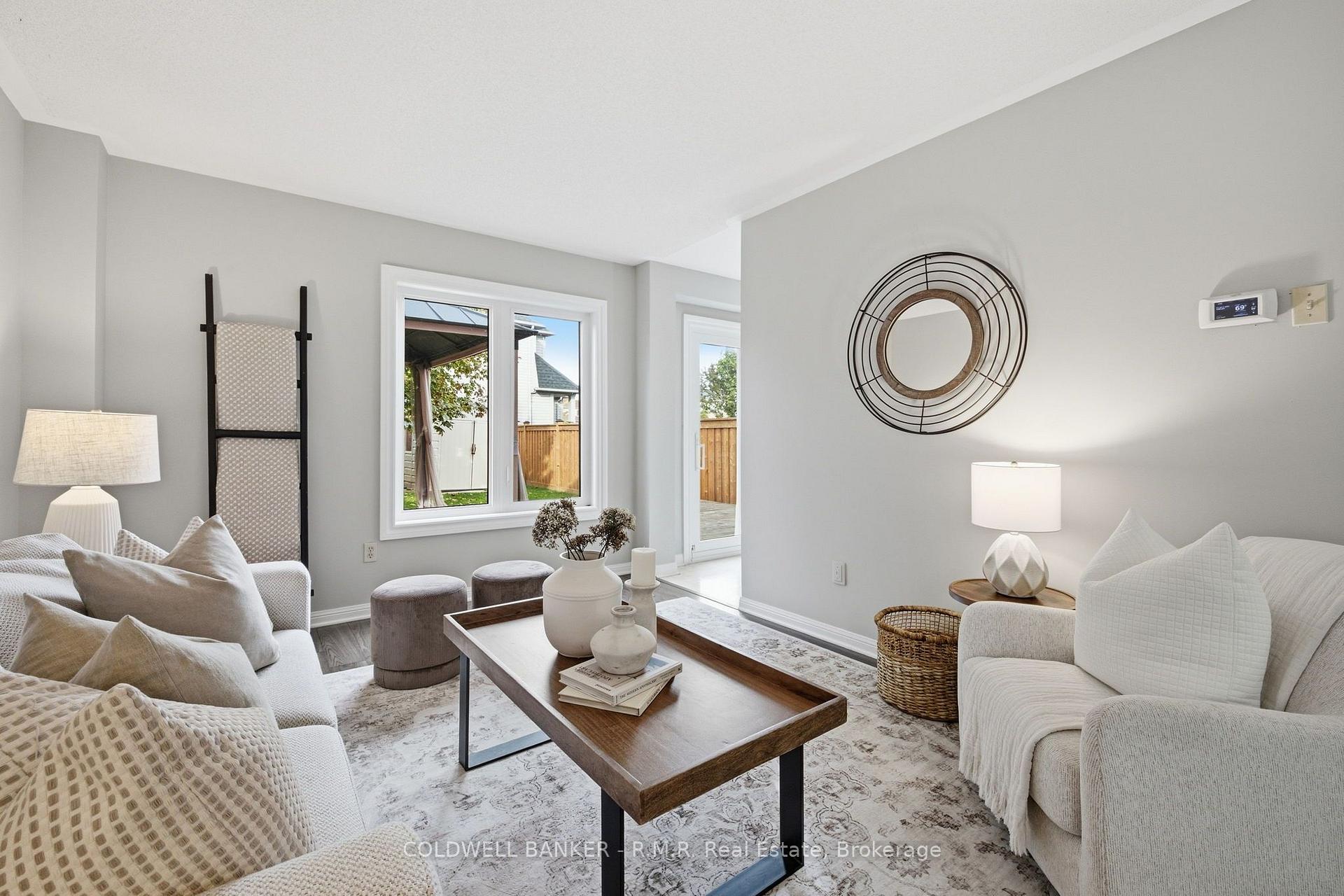 Photo 18 of 102 Boswell Drive, Clarington, Bowmanville — HOMEH