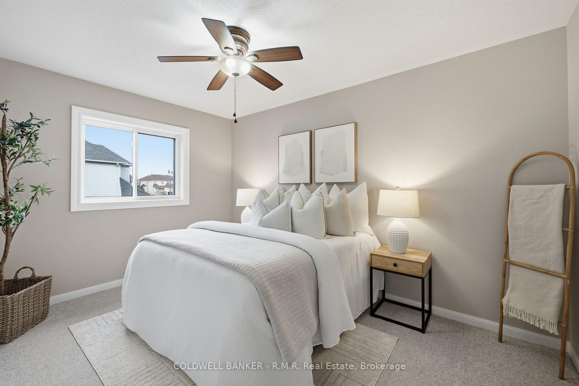 Photo 38 of 102 Boswell Drive, Clarington, Bowmanville — HOMEH