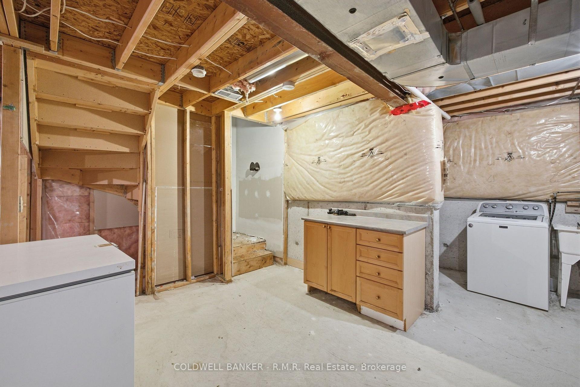 Photo 41 of 102 Boswell Drive, Clarington, Bowmanville — HOMEH