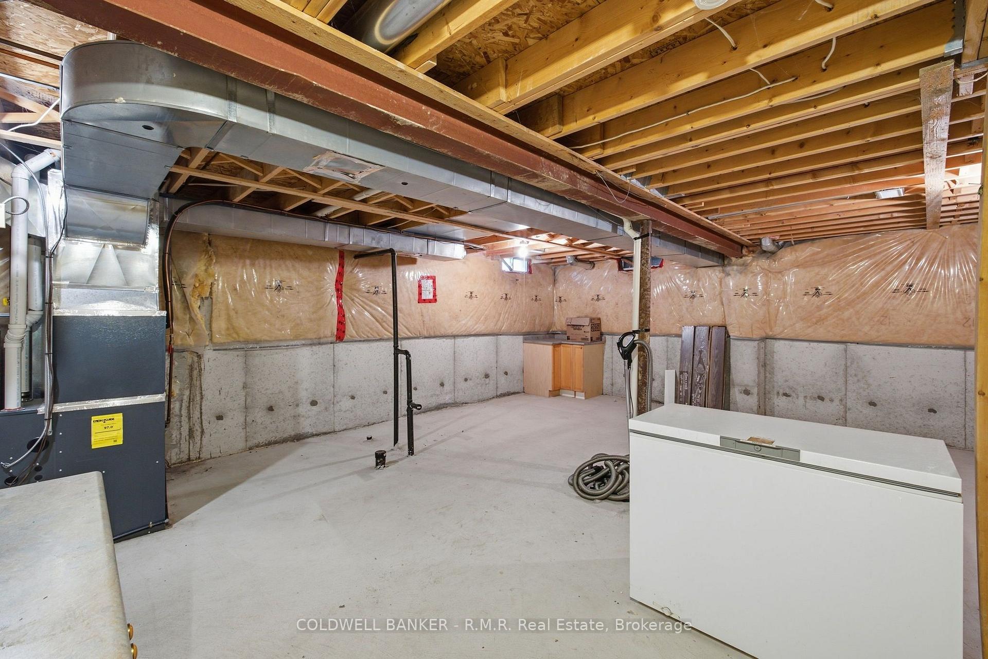 Photo 42 of 102 Boswell Drive, Clarington, Bowmanville — HOMEH