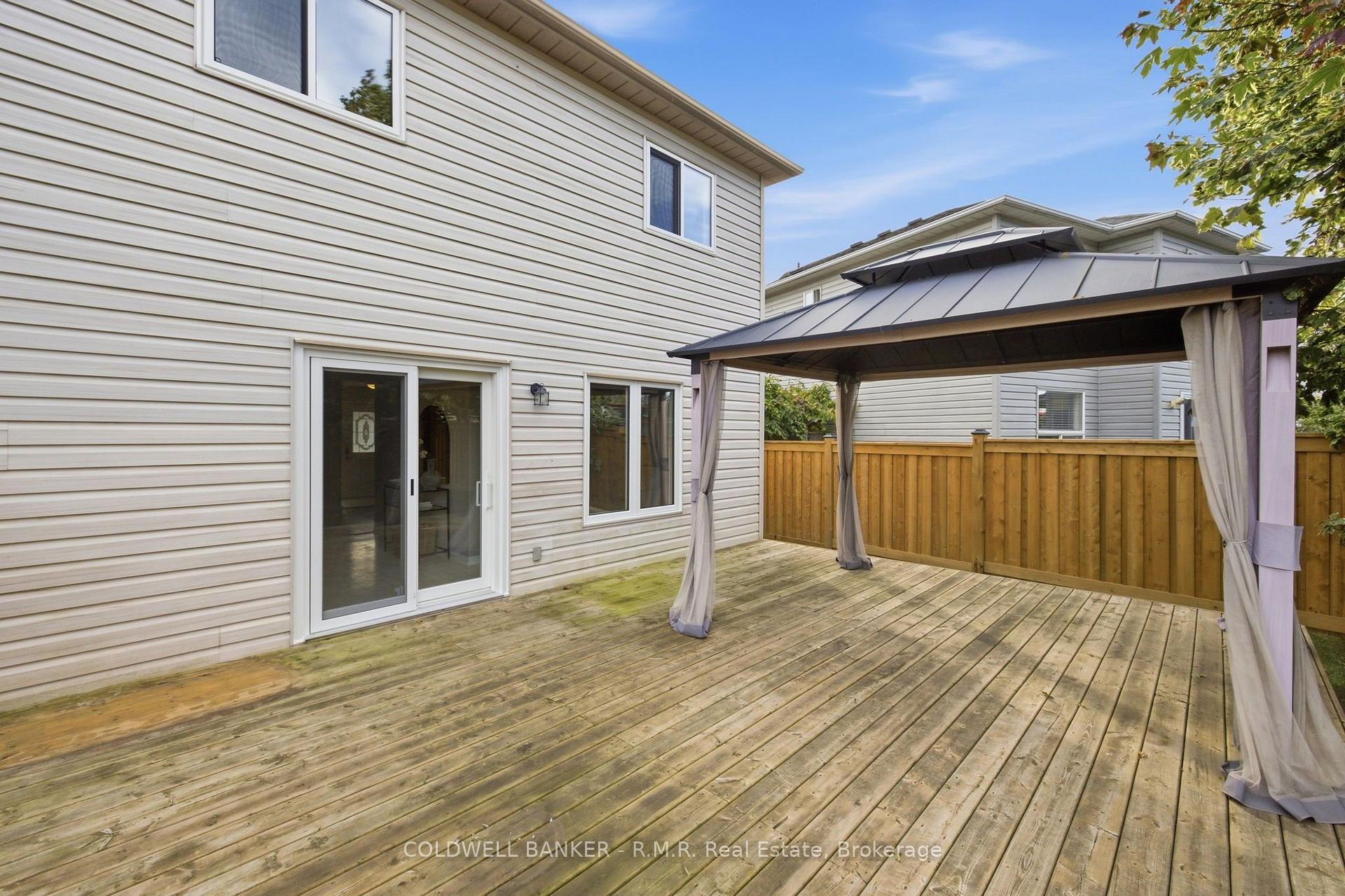 Photo 45 of 102 Boswell Drive, Clarington, Bowmanville — HOMEH