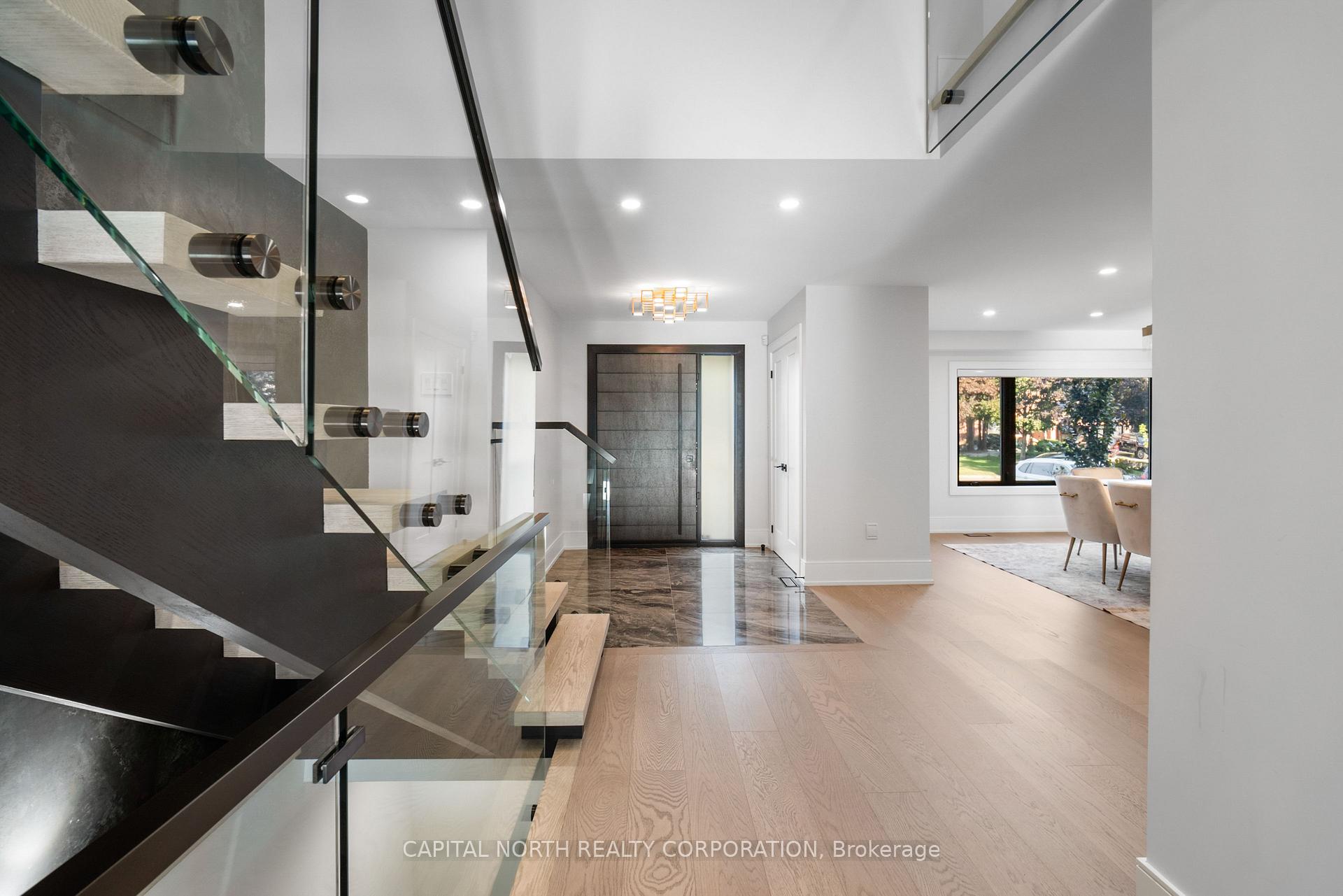 Photo 6 of 130 Fifth Avenue, Vaughan, East Woodbridge — HOMEH