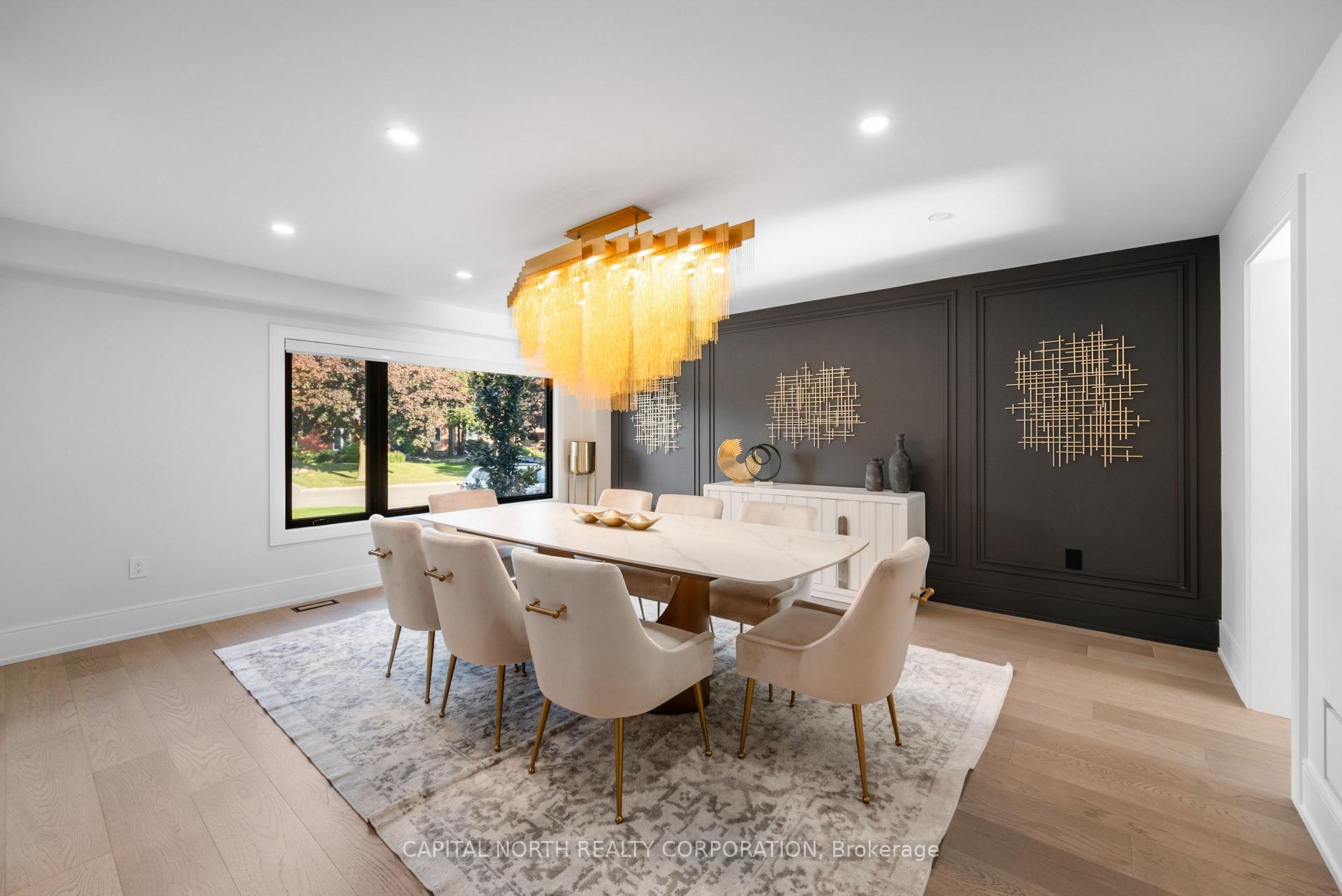 Photo 7 of 130 Fifth Avenue, Vaughan, East Woodbridge — HOMEH