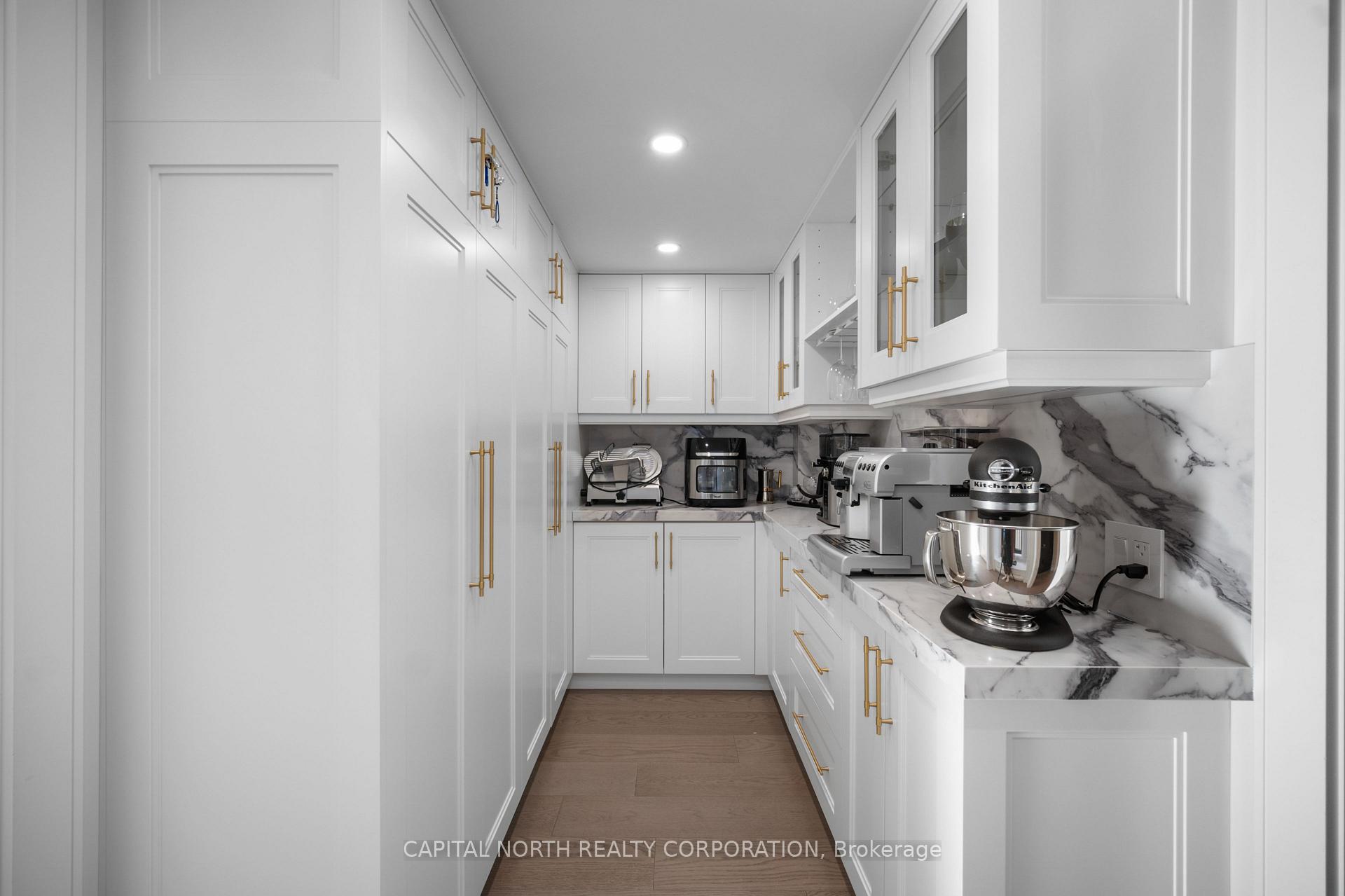 Photo 16 of 130 Fifth Avenue, Vaughan, East Woodbridge — HOMEH