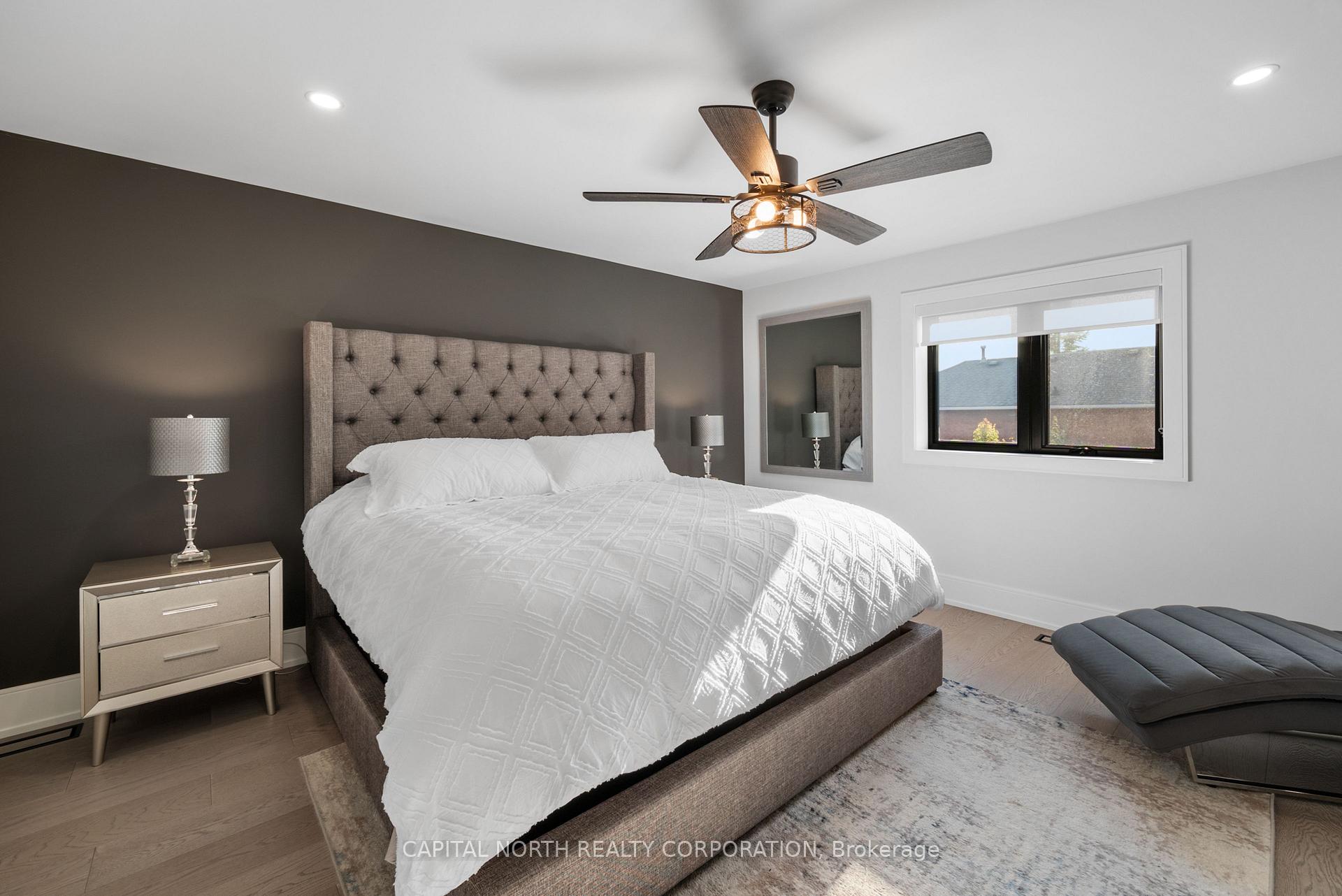 Photo 23 of 130 Fifth Avenue, Vaughan, East Woodbridge — HOMEH