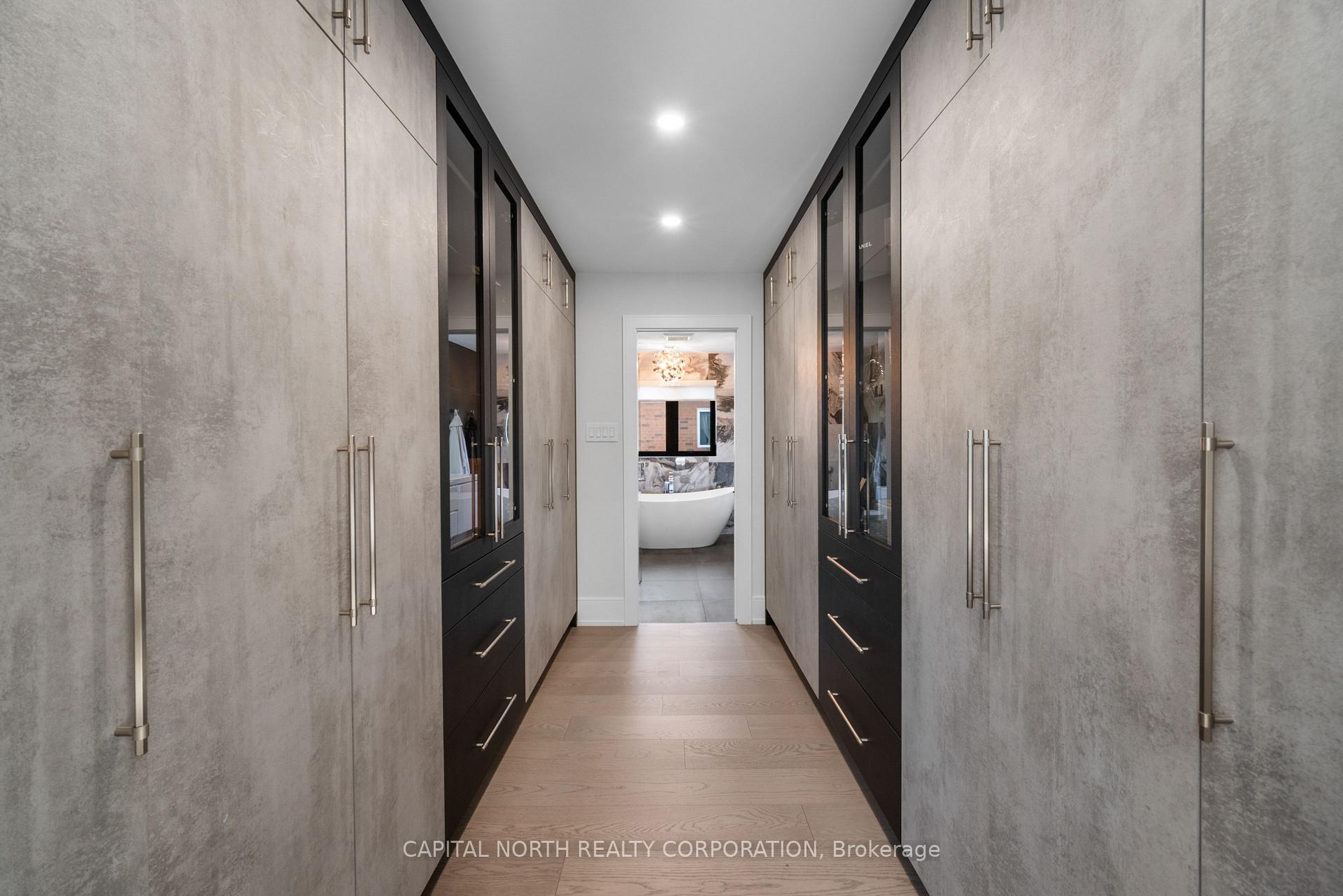 Photo 25 of 130 Fifth Avenue, Vaughan, East Woodbridge — HOMEH