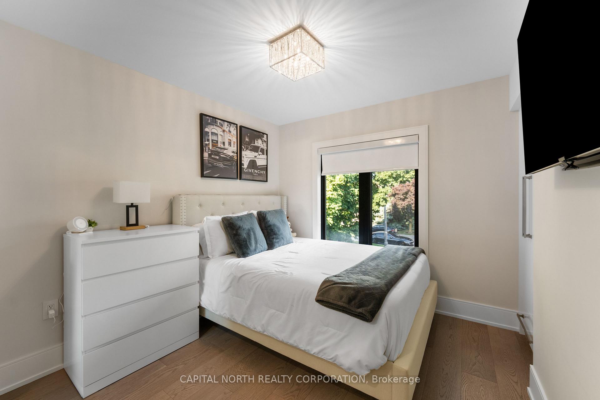 Photo 28 of 130 Fifth Avenue, Vaughan, East Woodbridge — HOMEH