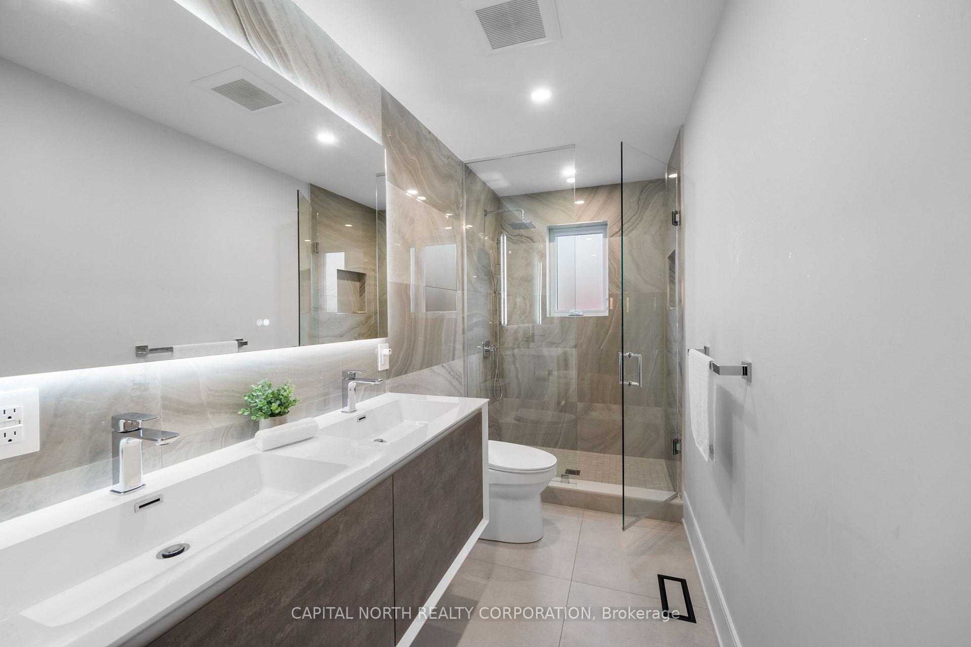 Photo 32 of 130 Fifth Avenue, Vaughan, East Woodbridge — HOMEH