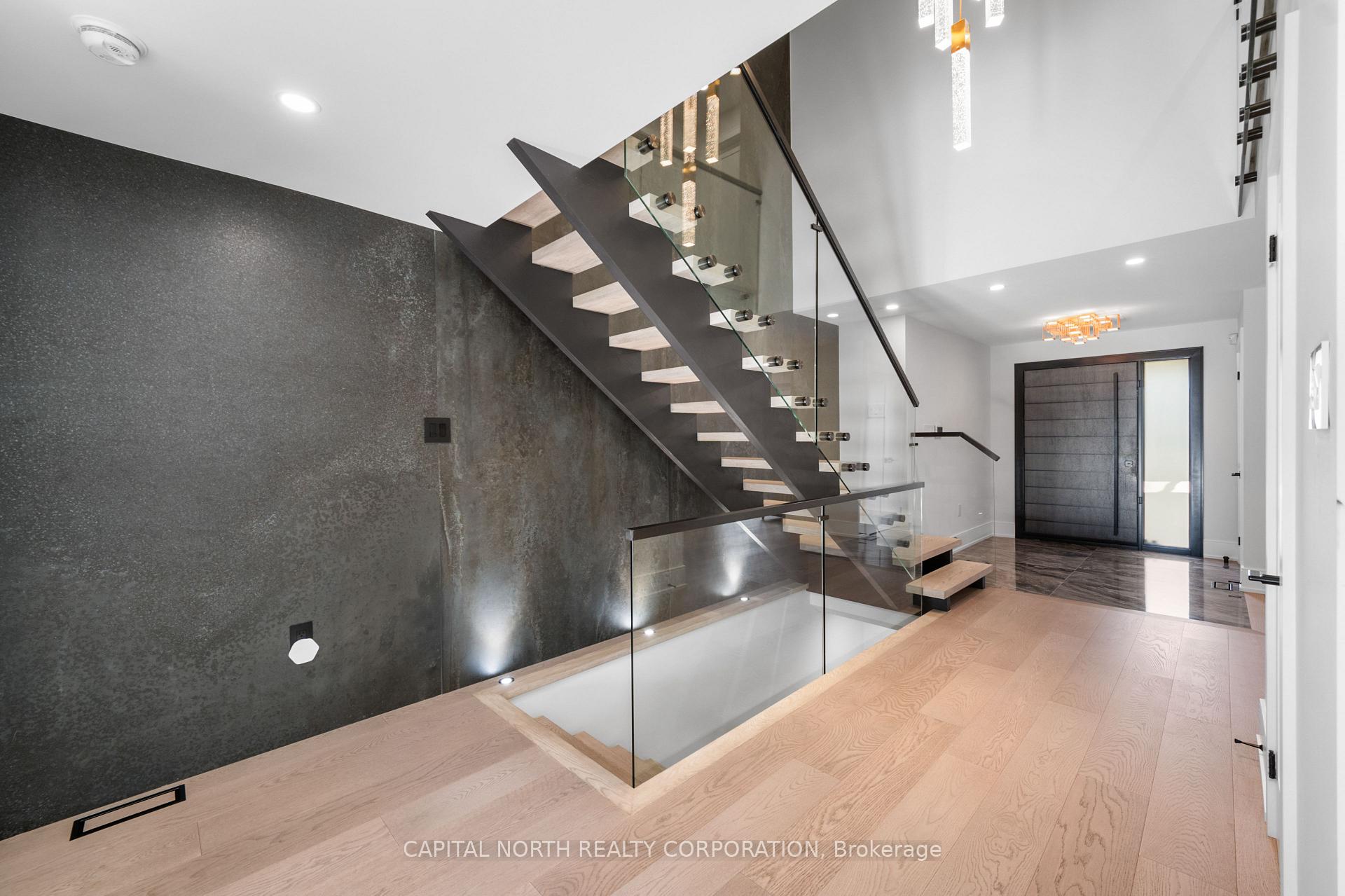 Photo 33 of 130 Fifth Avenue, Vaughan, East Woodbridge — HOMEH