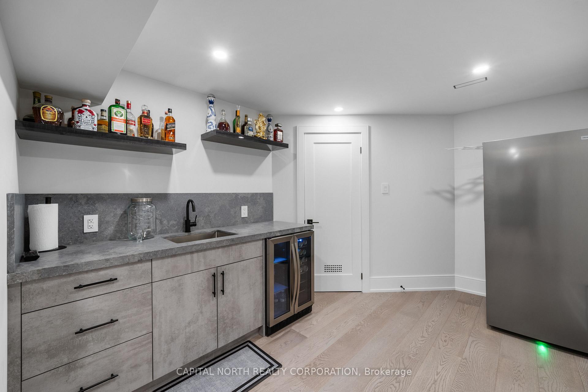Photo 37 of 130 Fifth Avenue, Vaughan, East Woodbridge — HOMEH