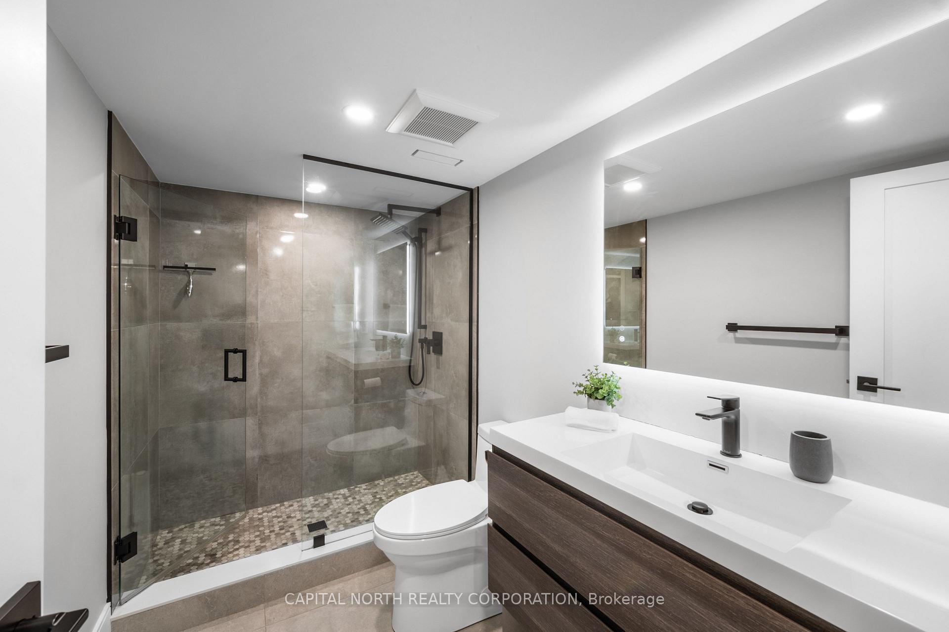 Photo 42 of 130 Fifth Avenue, Vaughan, East Woodbridge — HOMEH