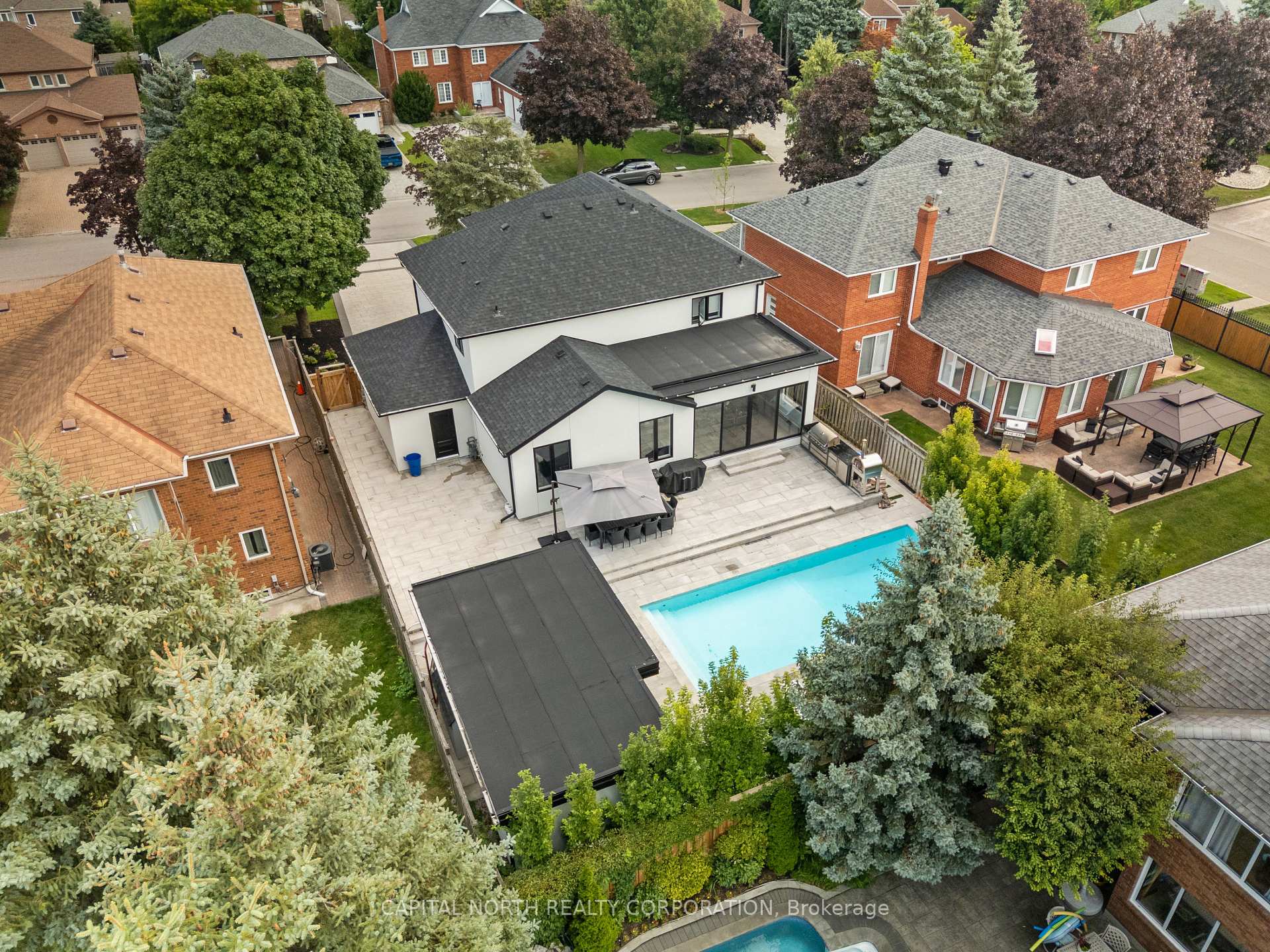 Photo 49 of 130 Fifth Avenue, Vaughan, East Woodbridge — HOMEH