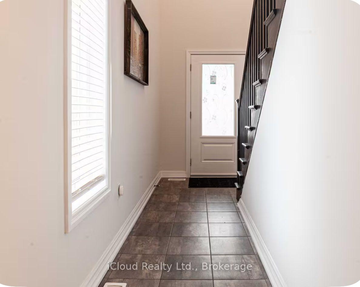 Photo 3 of Unit 36, 4311 Mann Street, Niagara Falls, Lyons Creek — HOMEH