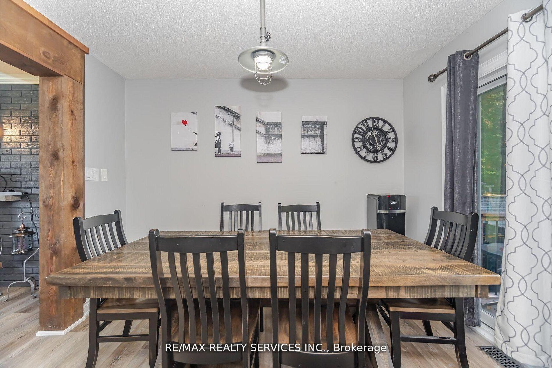 Photo 10 of 32 Caledon Street, Caledon, Alton — HOMEH