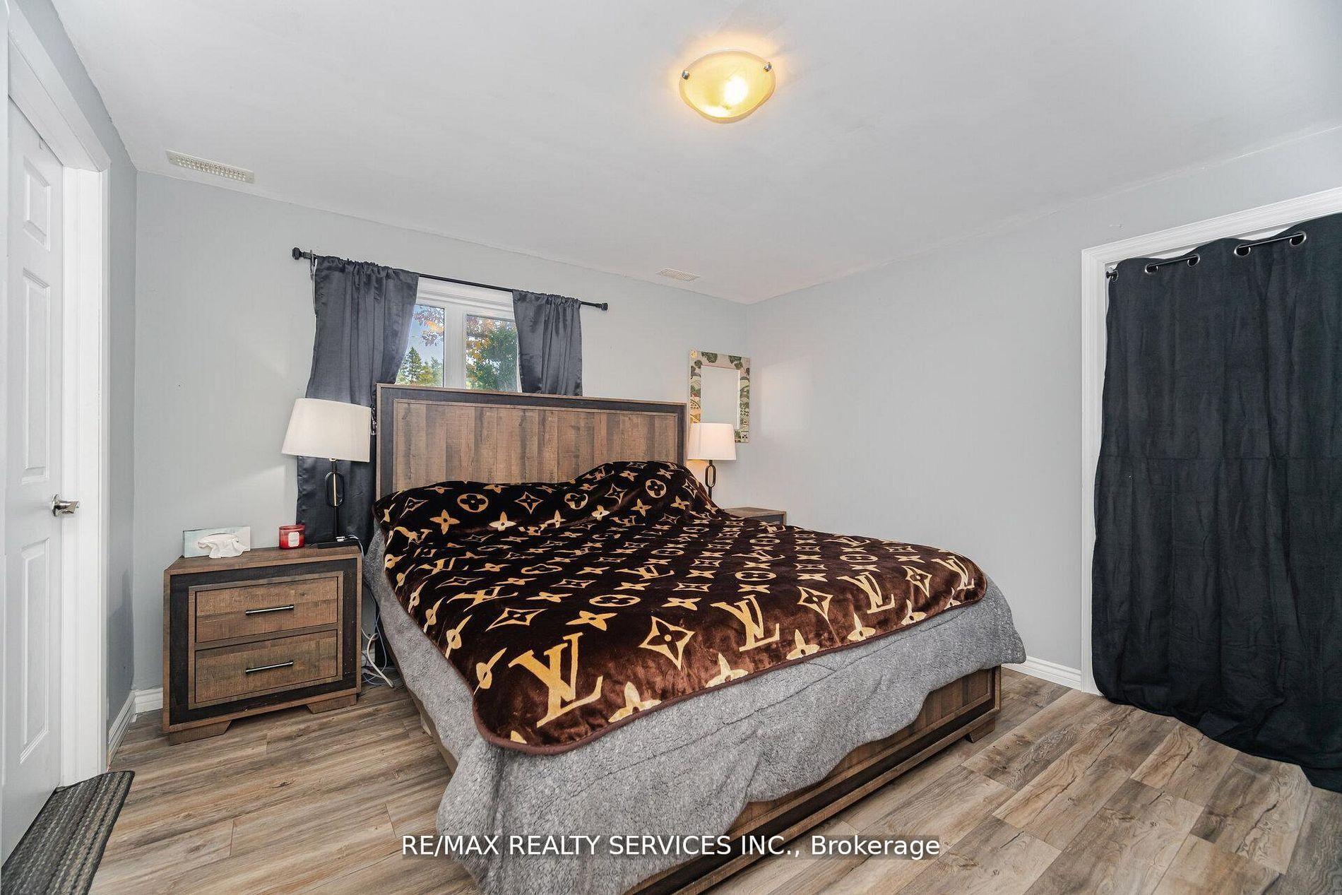 Photo 24 of 32 Caledon Street, Caledon, Alton — HOMEH