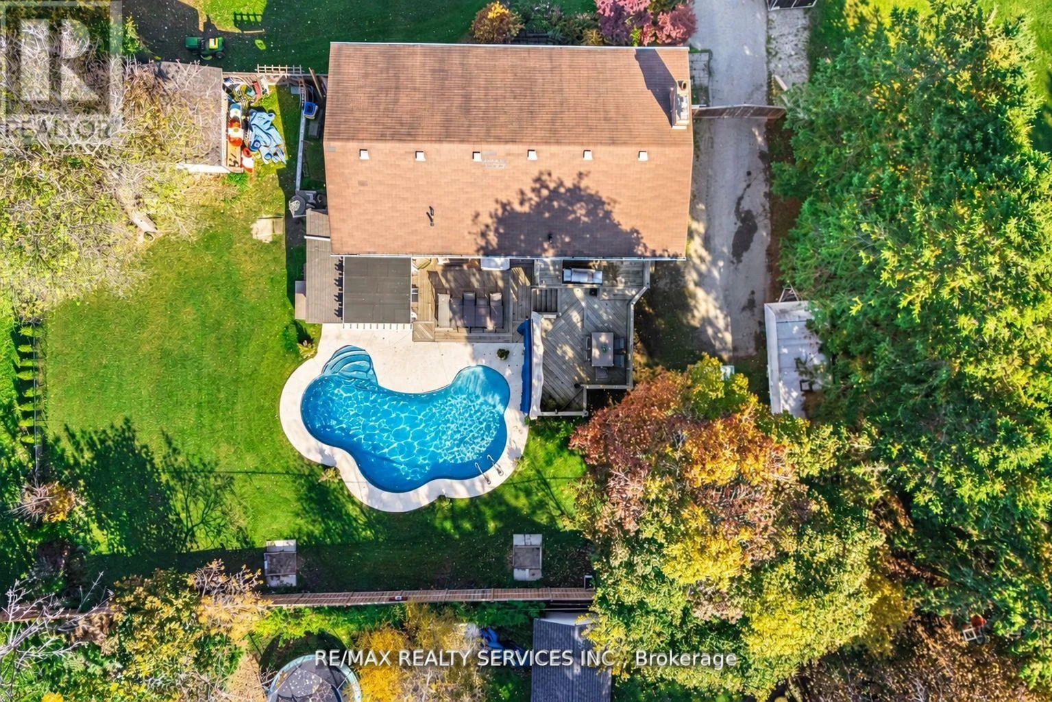 Photo 34 of 32 Caledon Street, Caledon, Alton — HOMEH