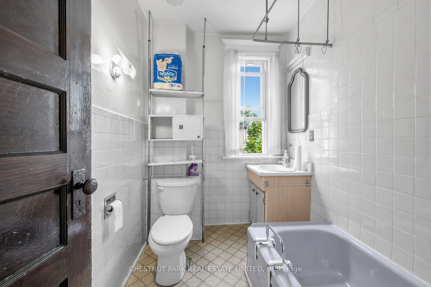 Photo 12 of 291 St Helen's Avenue, Toronto, Dufferin Grove — HOMEH
