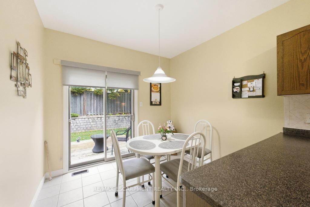 Photo 10 of Unit 7, 34 Southbrook Drive, Hamilton, Binbrook — HOMEH