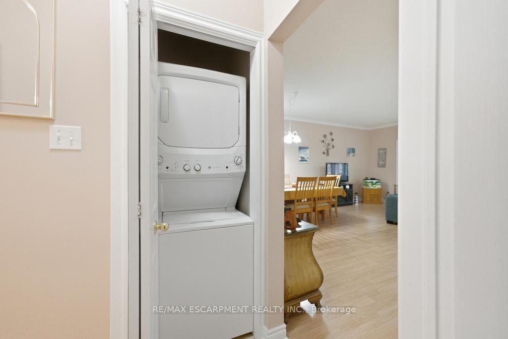 Photo 15 of Unit 7, 34 Southbrook Drive, Hamilton, Binbrook — HOMEH