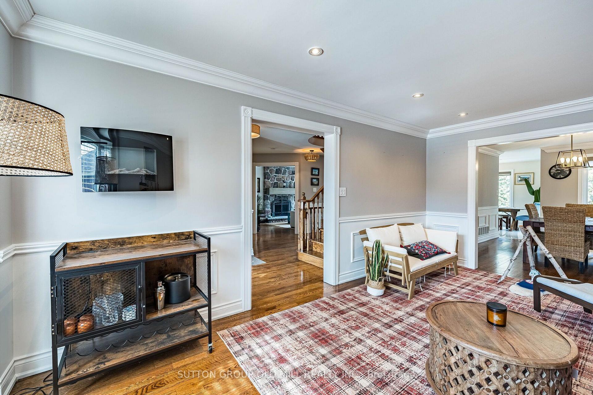 Photo 8 of 501 Sundown Crescent, Pickering, Woodlands — HOMEH