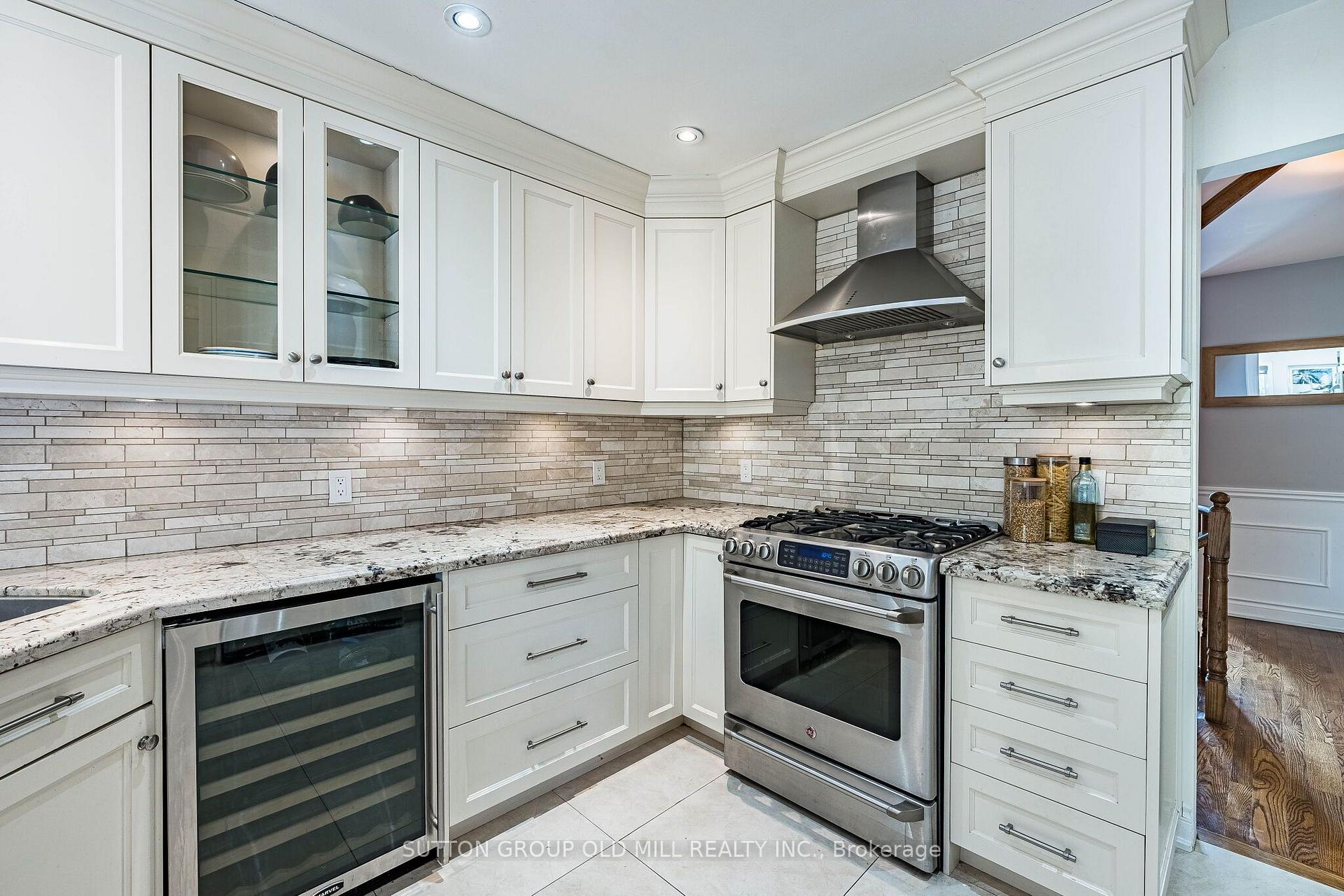 Photo 14 of 501 Sundown Crescent, Pickering, Woodlands — HOMEH