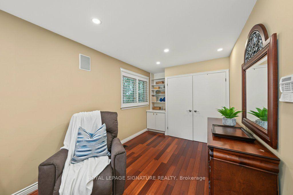 Photo 24 of 45 Chipwood Crescent, North York, Pleasant View — HOMEH