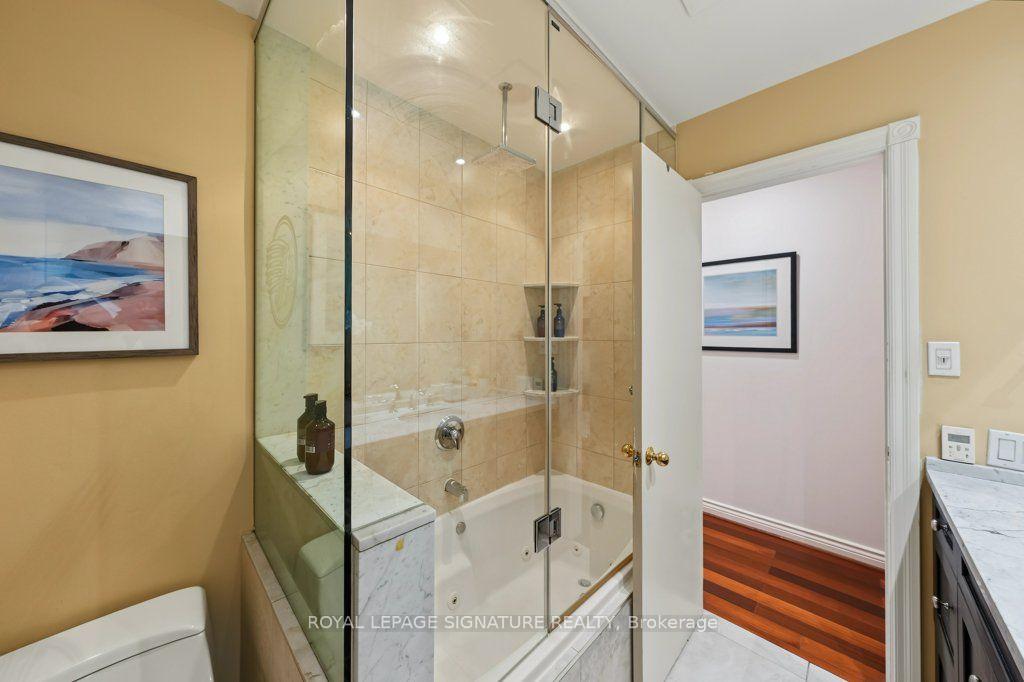 Photo 26 of 45 Chipwood Crescent, North York, Pleasant View — HOMEH