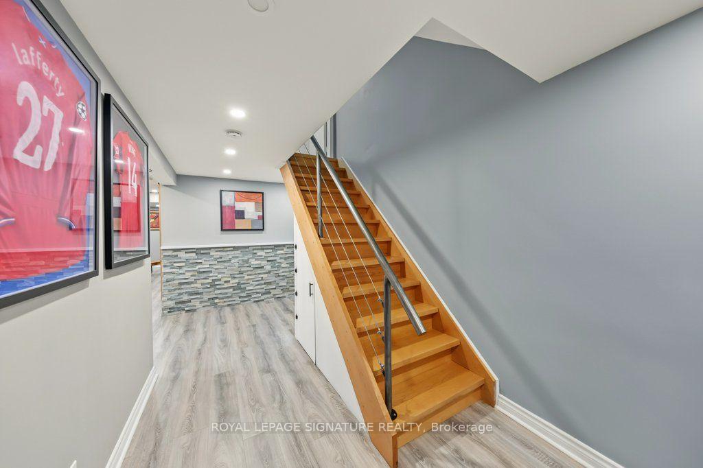 Photo 31 of 45 Chipwood Crescent, North York, Pleasant View — HOMEH