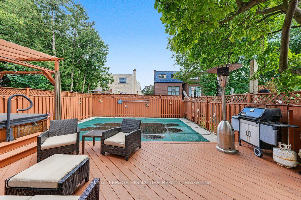 Photo 42 of 45 Chipwood Crescent, North York, Pleasant View — HOMEH