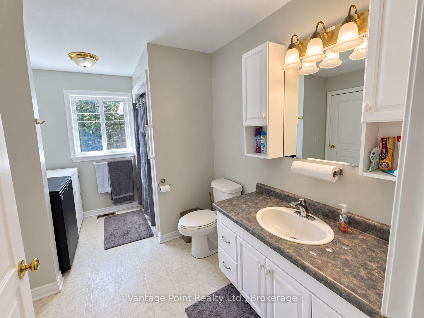 Photo 18 of 736038 West Back Line, Chatsworth — HOMEH