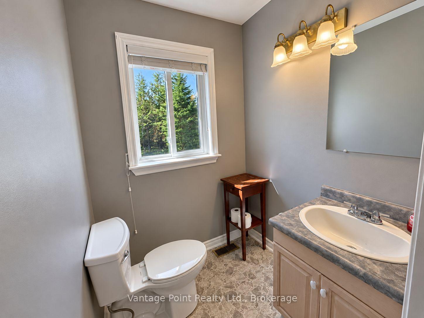 Photo 21 of 736038 West Back Line, Chatsworth — HOMEH