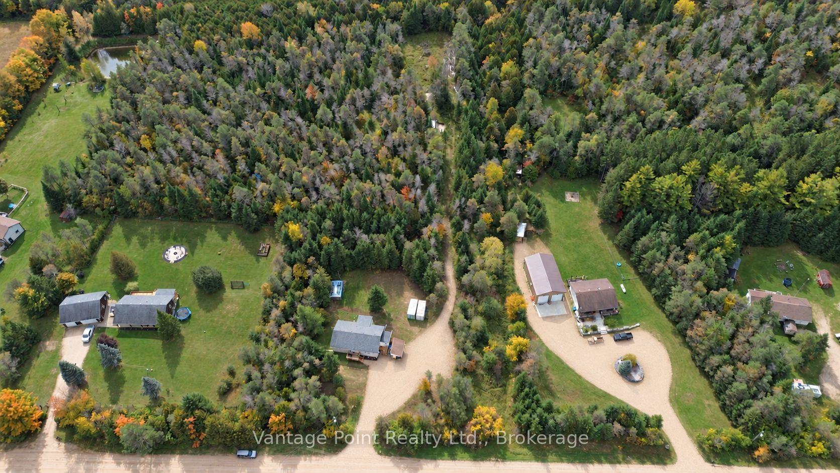 Photo 41 of 736038 West Back Line, Chatsworth — HOMEH