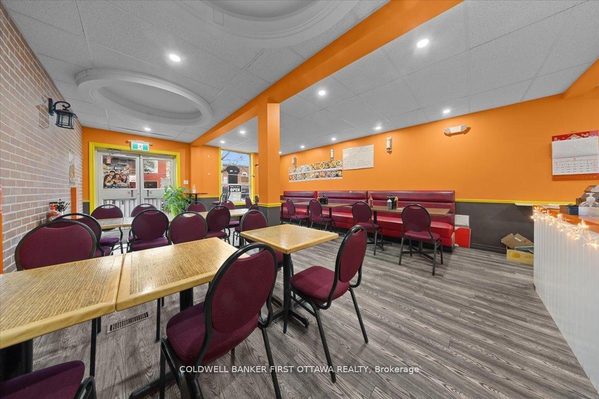 Photo 11 of 827 Somerset Street W, Ottawa, West Centre Town — HOMEH
